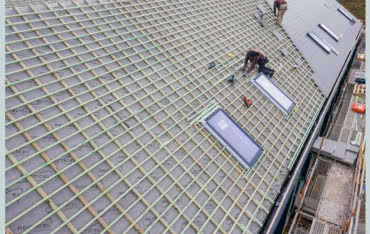 Płyty do nakrokwiowej termoizolacji dachu skośnego Powerroof® Max