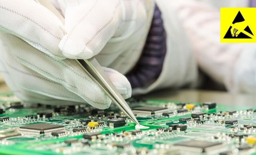 Narzędzia do ochrony przed wyładowaniami elektrostatycznymi